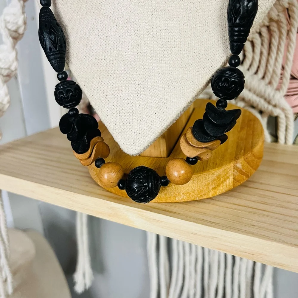 Vintage Carved Wood Bead Necklace | Black Brown Boho |‎ Earthy Whimsigoth Ethnic